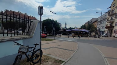 Prijava okrenute saob. signalizacije na uglu Miloša Bajića i Žarka Vasiljevića