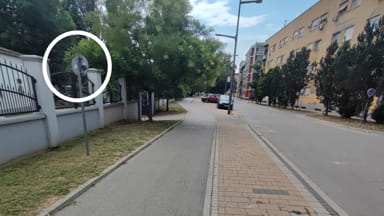 Prijava neusklađene saob. signalizacije u Miloša Bajića preko puta br. 13